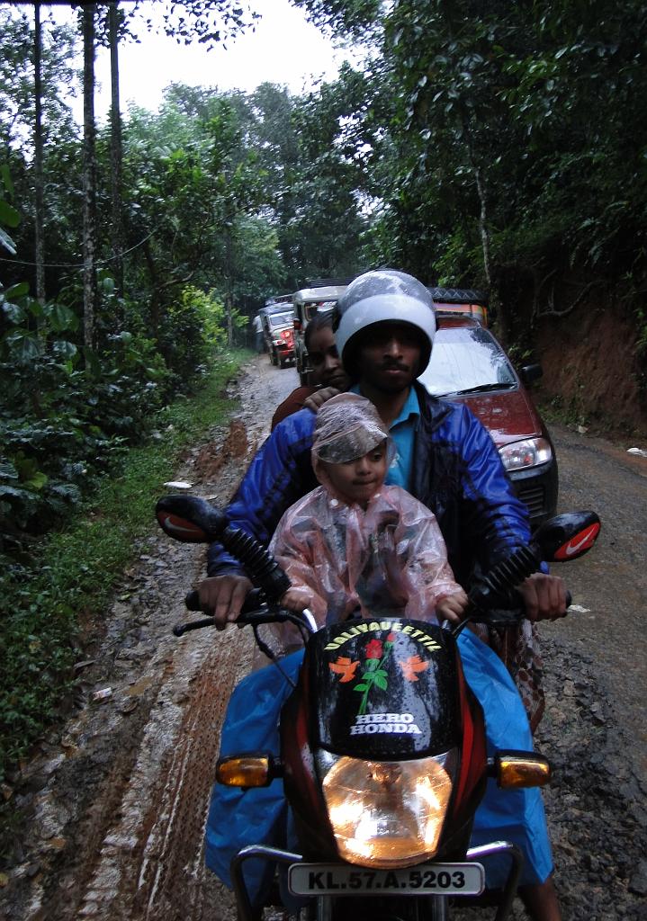 2011-09-10_18-06-06_waterfall_020.JPG
