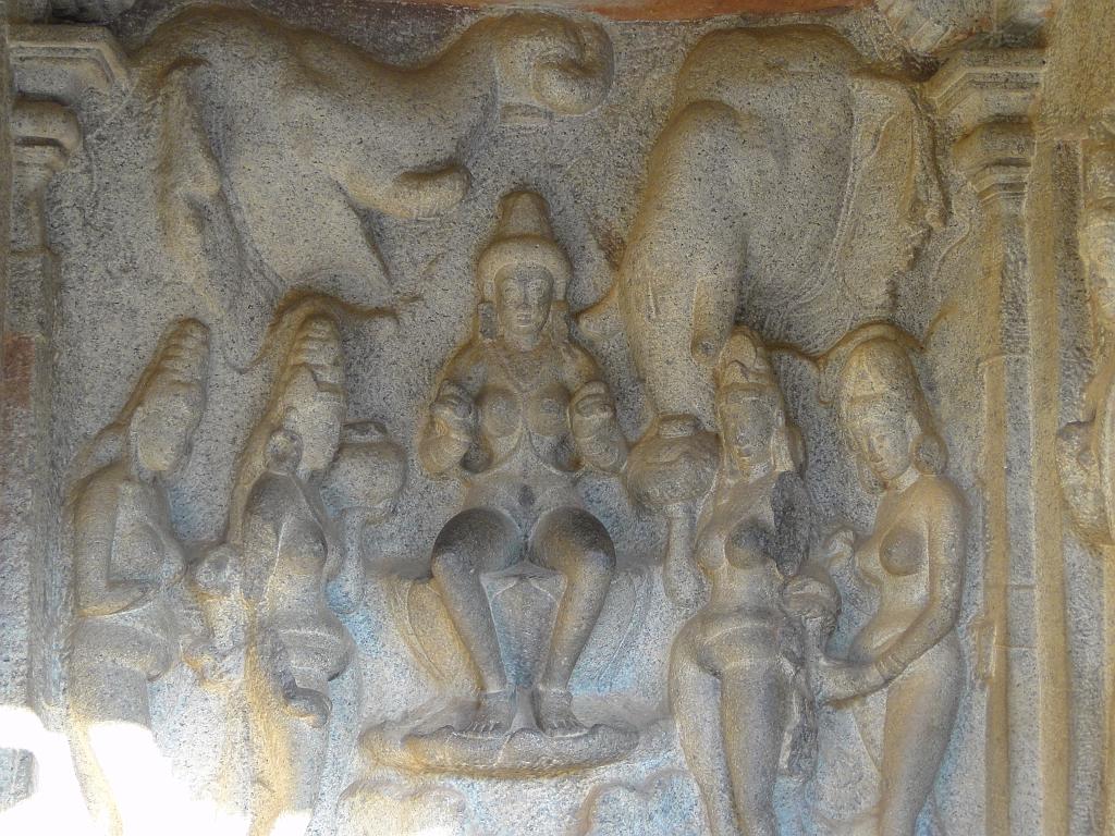 2011-09-24_16-31-46_MAHABALIPURAM_033.JPG